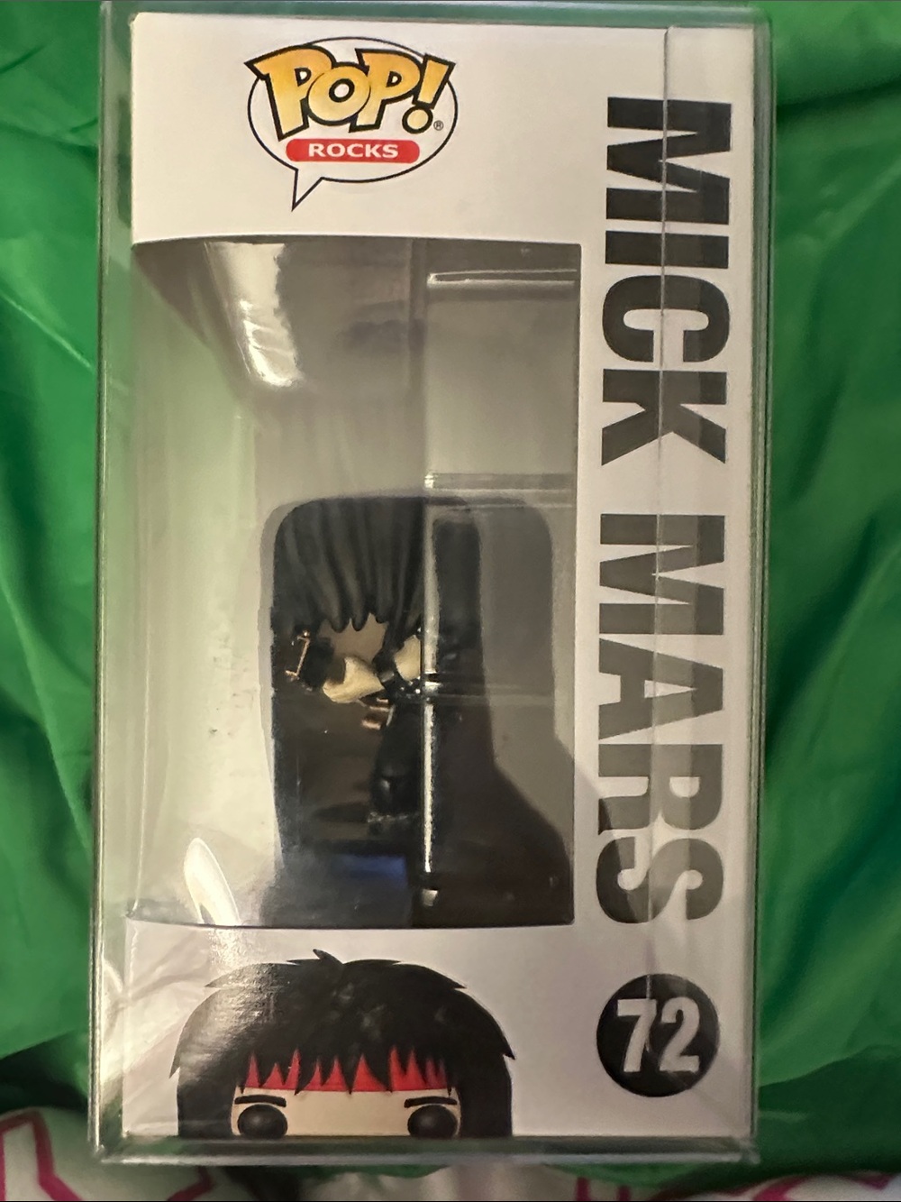 Funko Pop! Rocks Mötley Crüe Mick Mars Vinyl Figure - Black, Red - Picture 6 of 10